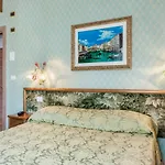 Hotel Venezia 3*