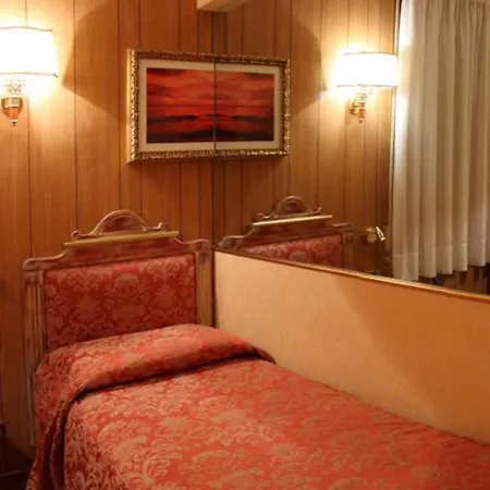 Venezia Szálloda 3*