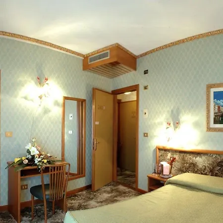 Venezia Ξενοδοχείο Μέστρε