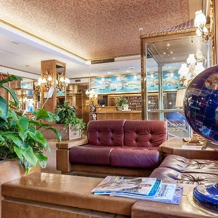 Venezia Hotel 3*