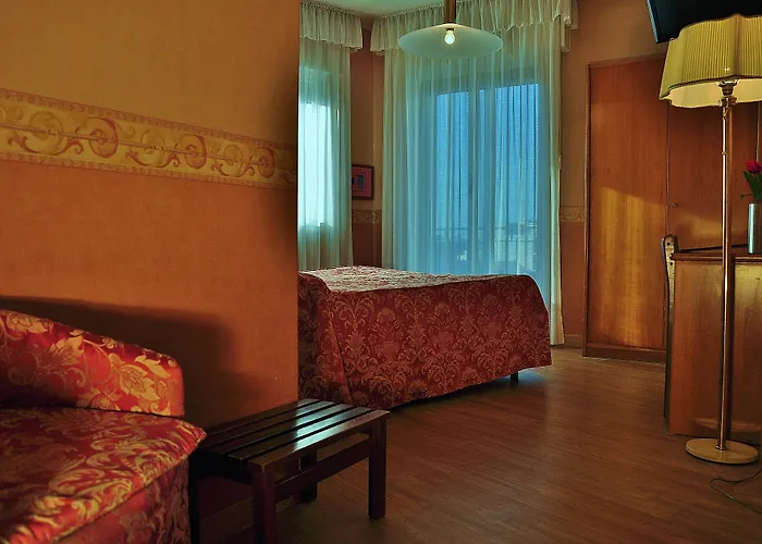 호텔 베네치아 3*