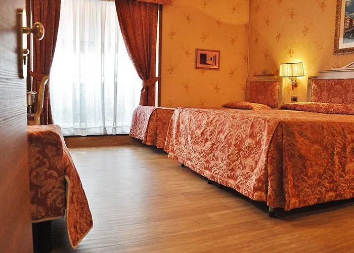 Hotel Venezia 3*