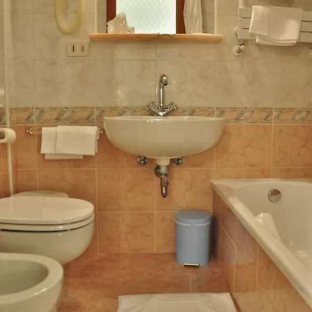 Venezia 3*