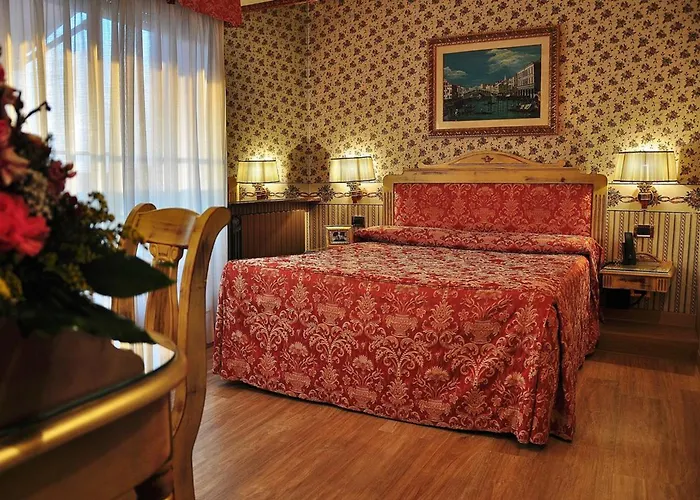 Hotel Venezia 3*